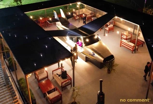 Birdy Restaurant & Lounge