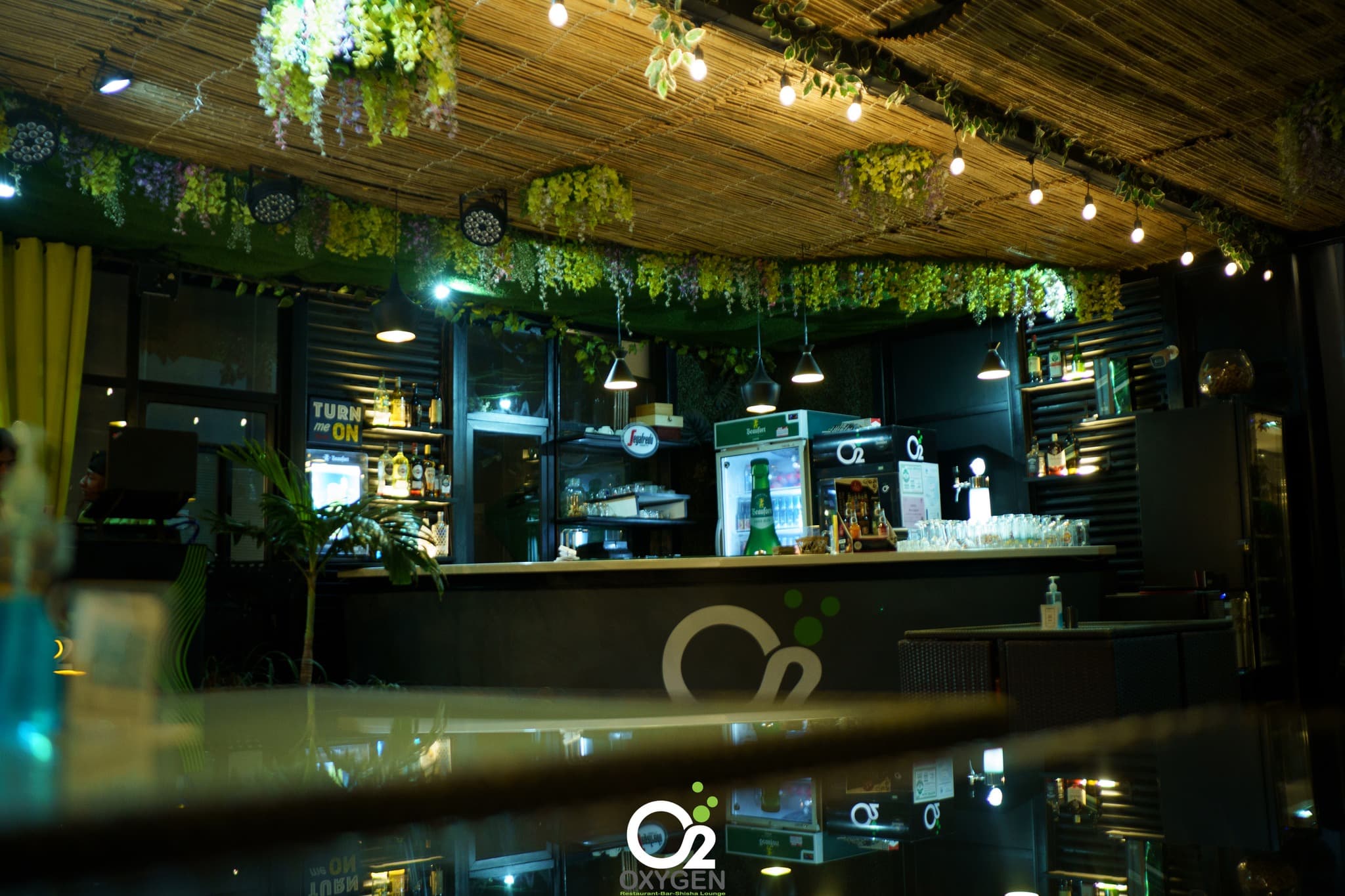 O2 lounge Bar