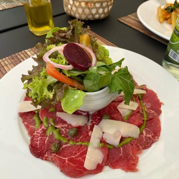 Restaurant Le Carpediem Ambiance cosy & verdure apaisante